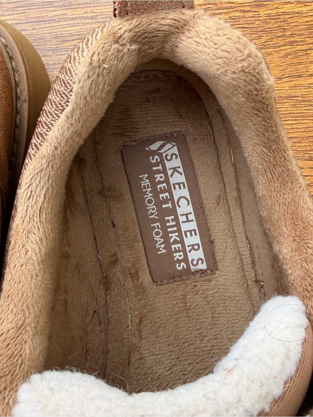 Skechers Street Hikers Faux Fur Sneakers Women’s US 7.5 Brown Casual Shoes - Picture 3 of 11